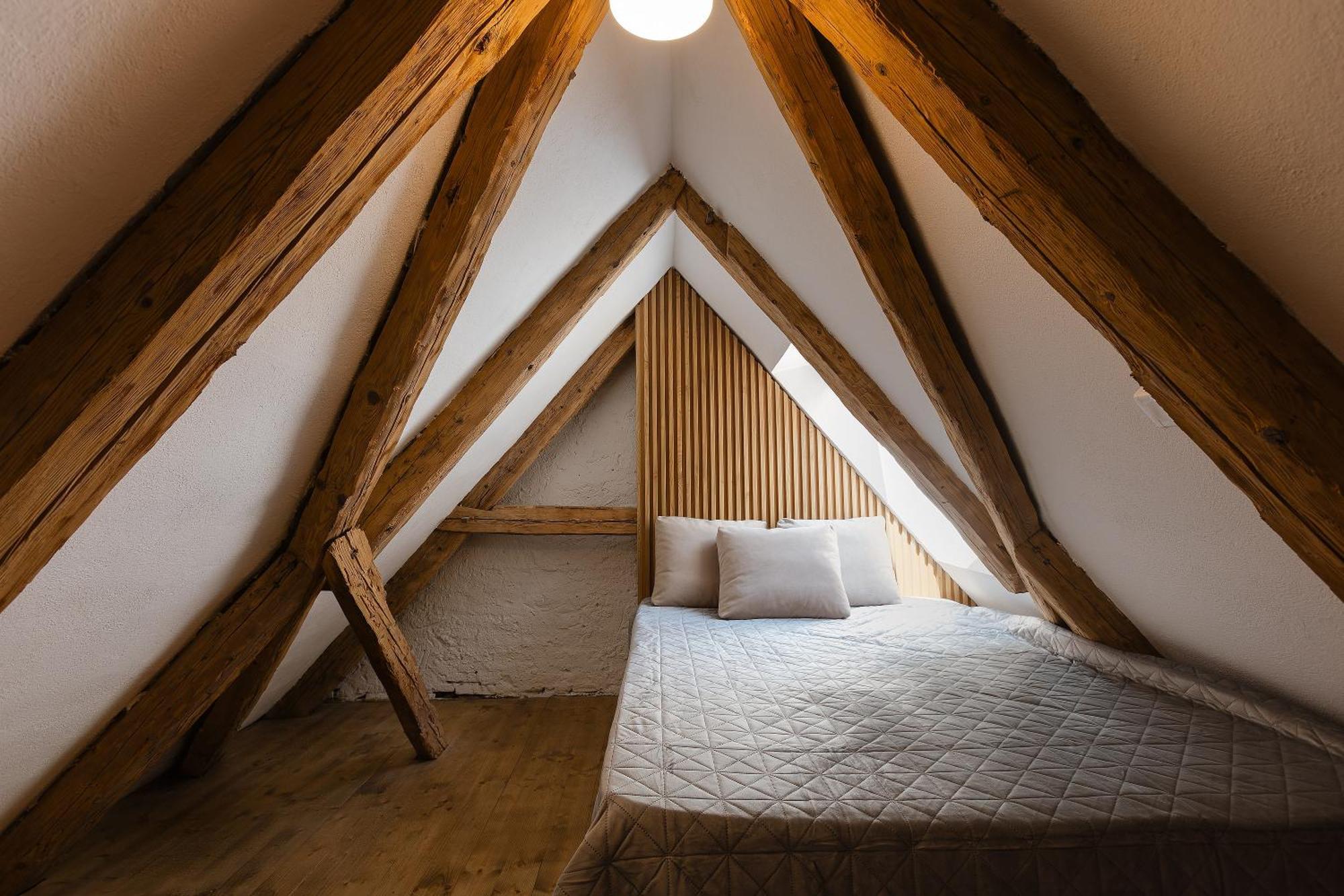 House 66 Aparthotel Brasov Ngoại thất bức ảnh