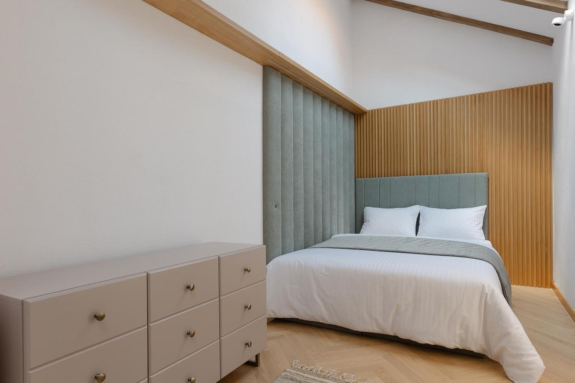 House 66 Aparthotel Brasov Ngoại thất bức ảnh