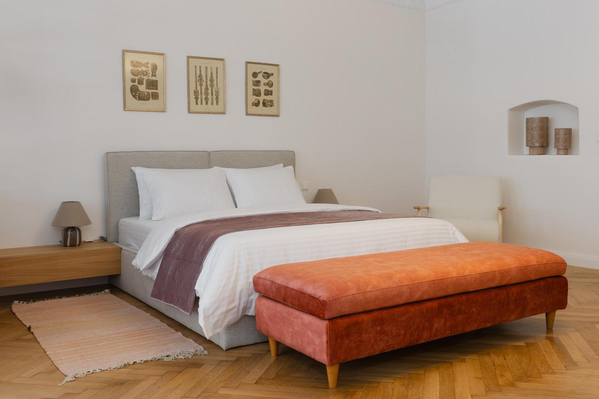 House 66 Aparthotel Brasov Ngoại thất bức ảnh